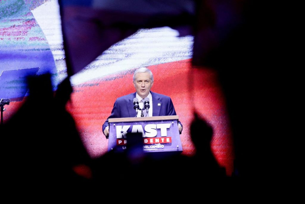 سيتم بناء الحكم لخوسيه أنطونيو كاست