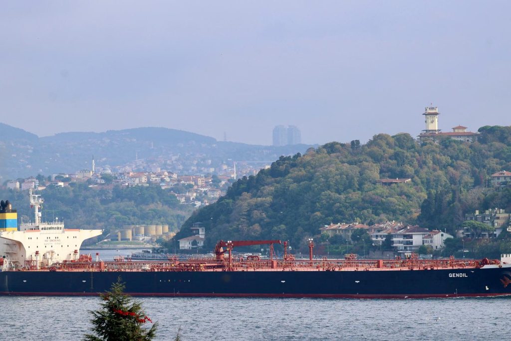 SBU تضرب ناقلة النفط الروسية في البحر الأبيض المتوسط