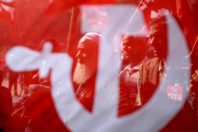 خلال مظاهرة ضد قانون العمل الجديد، في نيودلهي، 26 نوفمبر 2025.