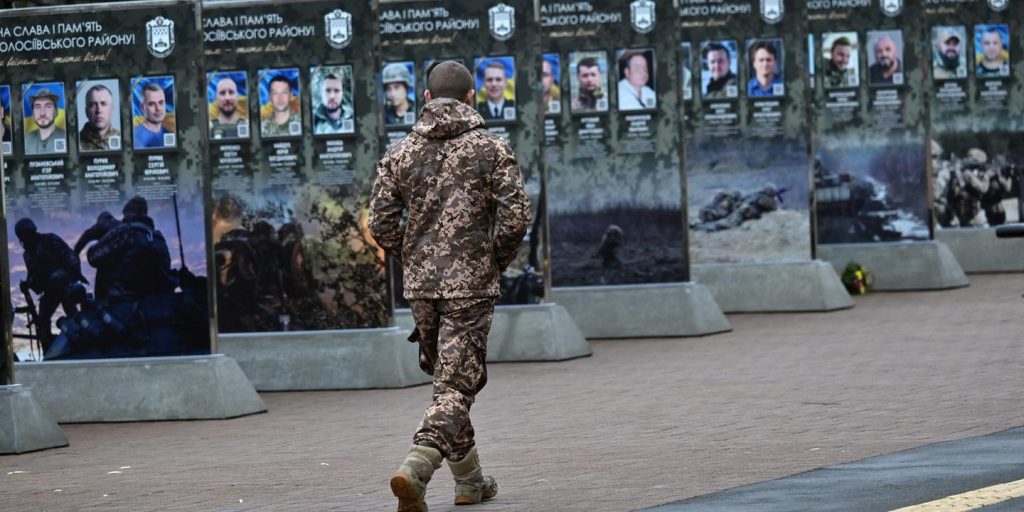 بث مباشر ، الحرب في أوكرانيا: يقول فولوديمير زيلينسكي إن روسيا أطلقت أكثر من 1600 طائرة بدون طيار هجومية على البلاد في أسبوع