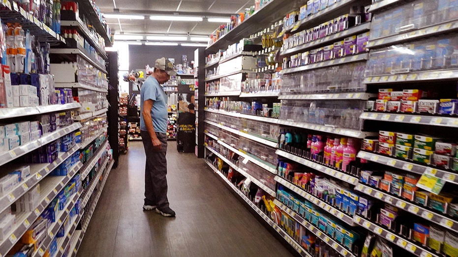 الدولار العام