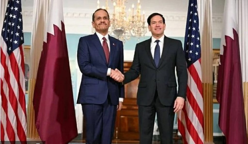 وزير الخارجية الأمريكي يستقبل نظيره القطري