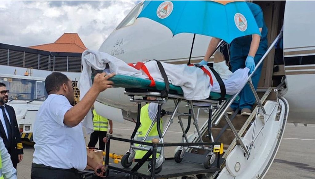 نقل مواطن من إندونيسيا إلى المملكة عبر طائرة الإخلاء الطبي السعودي
