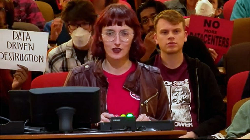 مدينة أريزونا ترفض بالإجماع مركز بيانات الذكاء الاصطناعي بعد احتجاج السكان