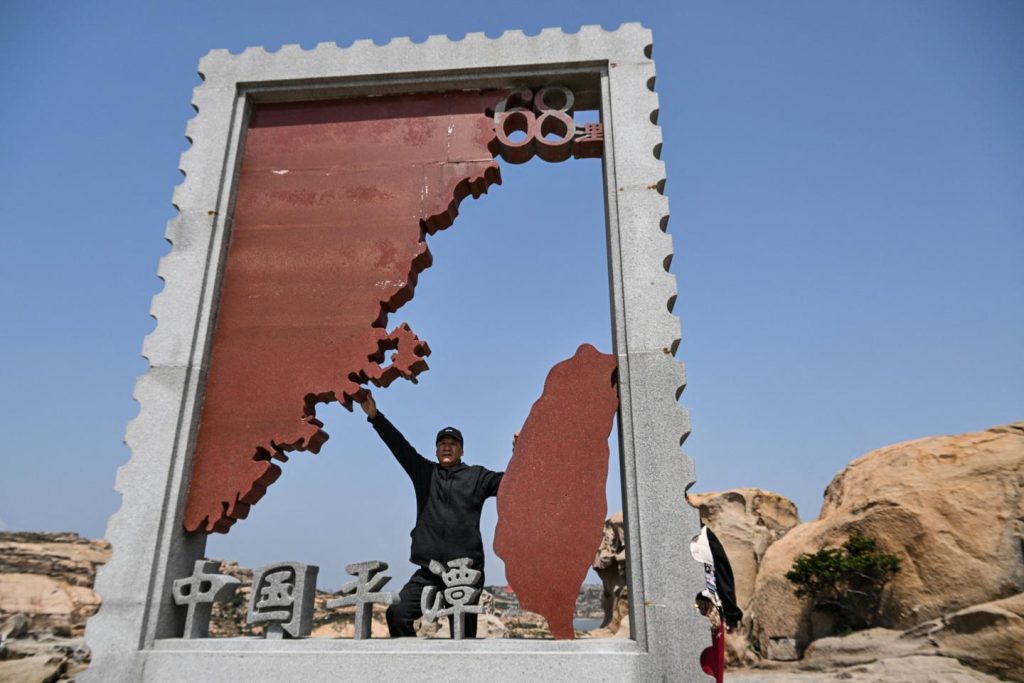 بينجتان، نموذج “إعادة التوحيد” ومرآة للتوترات في مضيق تايوان