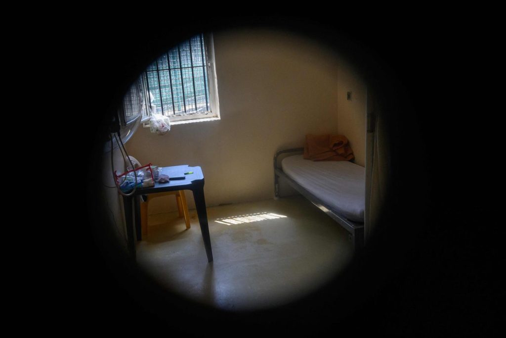 مجلس أوروبا “منزعج” من الاكتظاظ السكاني والظروف غير الصحية والعنف