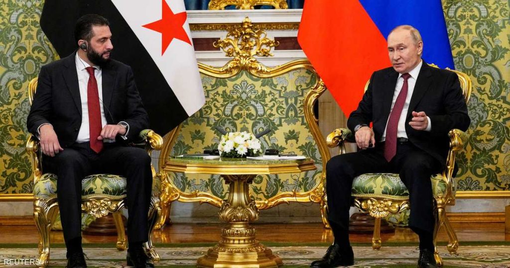 بوتين يستقبل الشرع.. ويشدد على دعم موسكو لوحدة سوريا