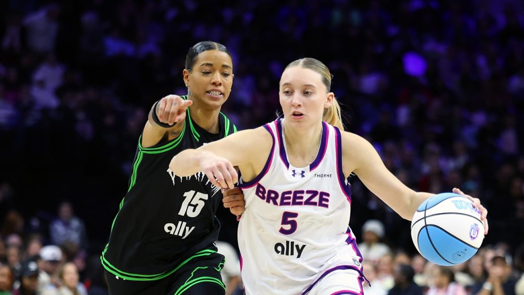 دوري كرة السلة للسيدات “منقطع النظير” يُسكت النقاد بعد أن حطم الحضور القياسي في أول محطة للجولة