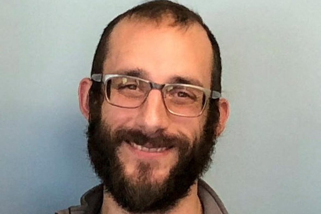 أليكس بريتي، قُتلت في مينيابوليس على يد شرطة الهجرة، وهي ممرضة تبلغ من العمر 37 عامًا شاركت في الحركات الاحتجاجية