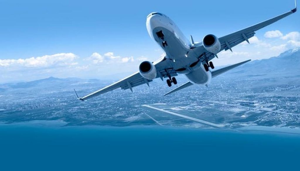 "رويترز": الحكومة اليمنية تفرض قيوداً على حركة الطيران من أبو ظبي ودبي