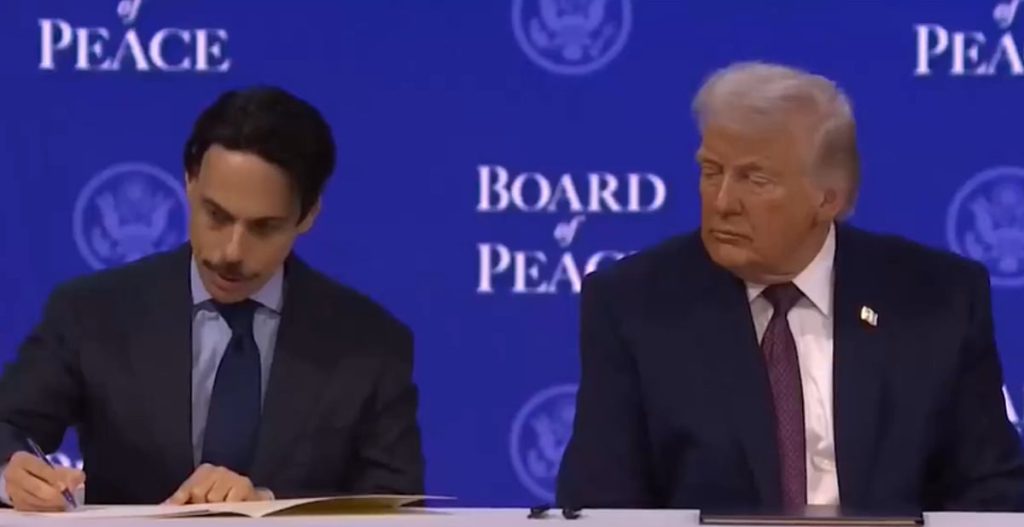 وزير الخارجية يوقع على ميثاق مجلس السلام بشأن غزة