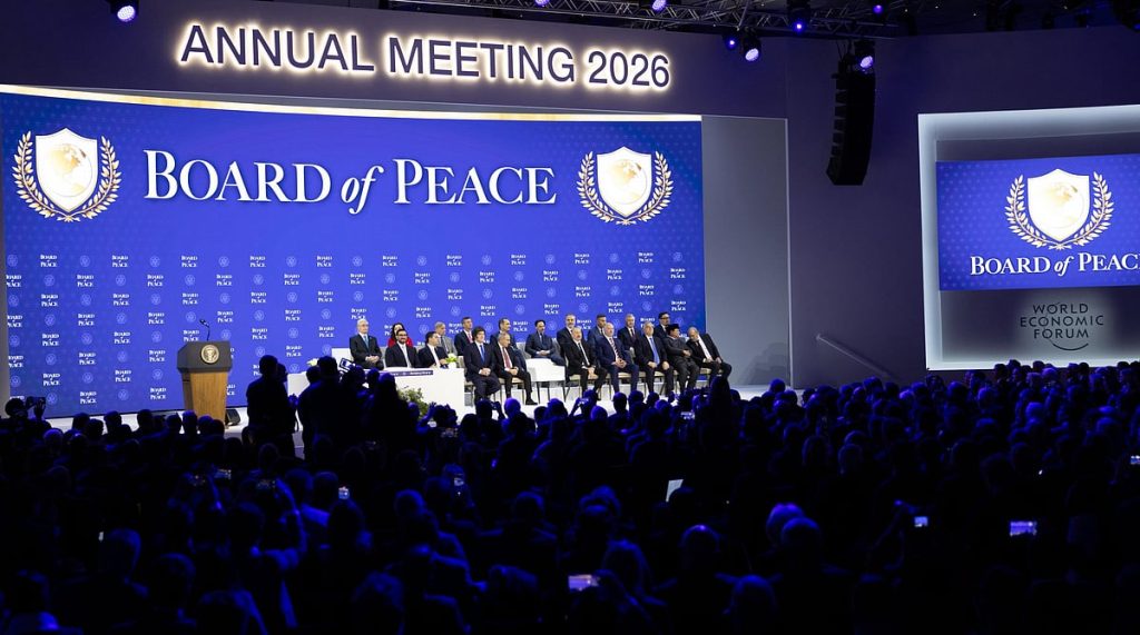 وزير الخارجية يوقع على ميثاق تأسيس مجلس السلام