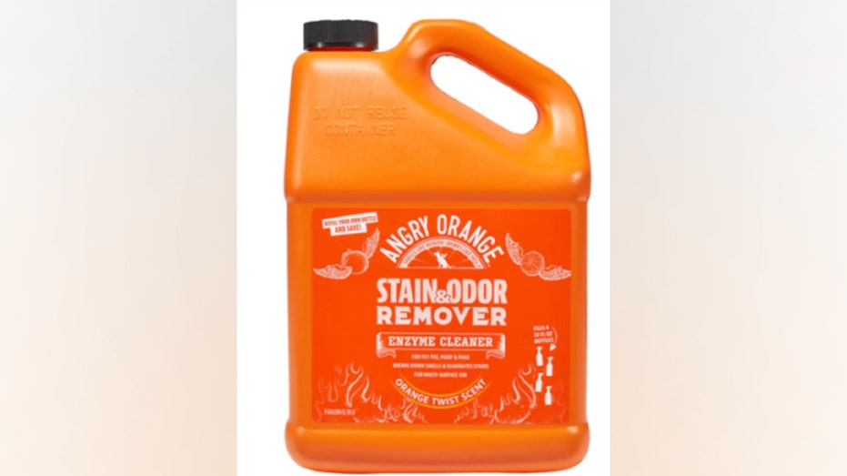 منتج التنظيف البرتقالي الغاضب