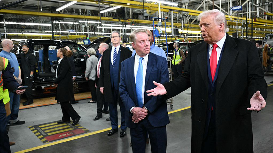 الرئيس دونالد ترامب يتحدث