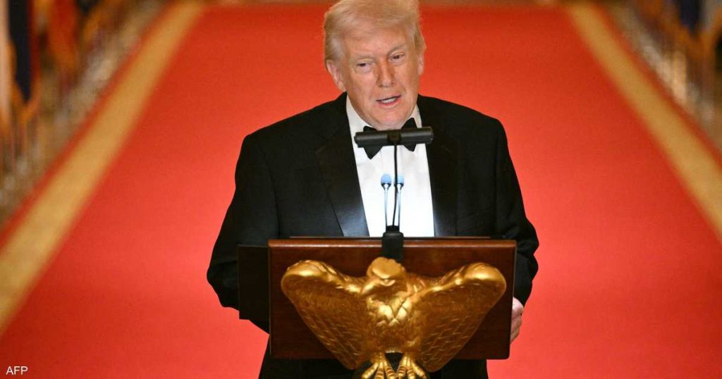 ترامب يحذر إيران: “يوم سيئ للغاية” إذا فشل الاتفاق النووي