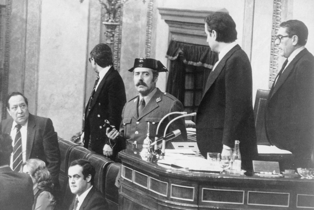 توفي أنطونيو تيجيرو، مرتكب محاولة الانقلاب الفاشلة في إسبانيا عام 1981، في نفس اليوم الذي نُشرت فيه وثائق الانقلاب السرية.