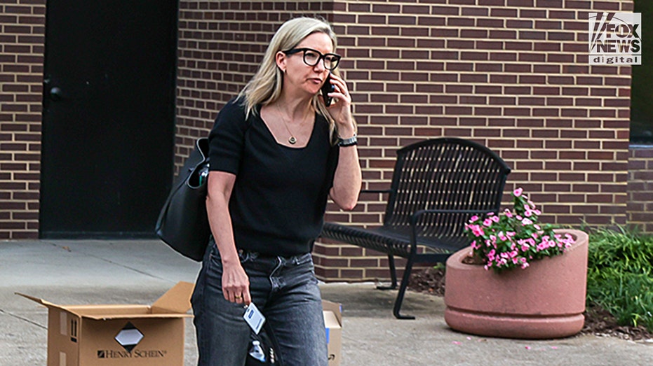 الرئيس التنفيذي لشركة Cracker Barrel جولي فيلس ماسينو يغادر المكتب