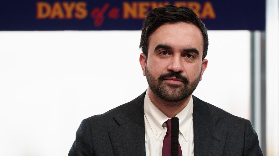 عمدة مدينة نيويورك زهران ممداني