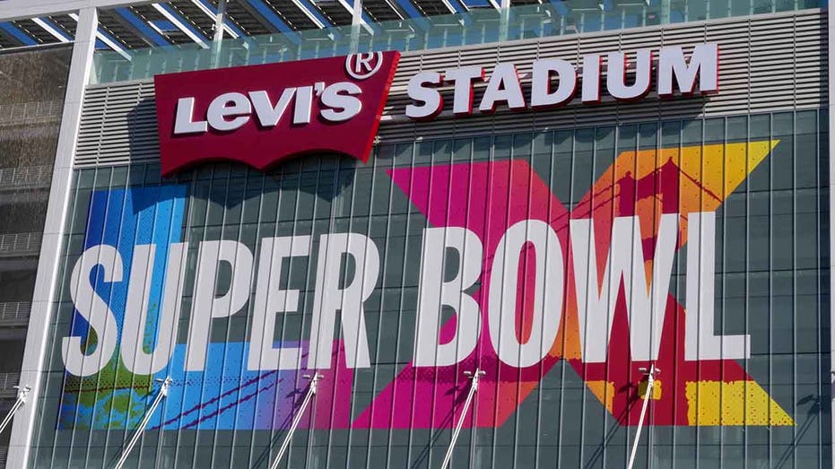 واجهة ملعب Super Bowl LX