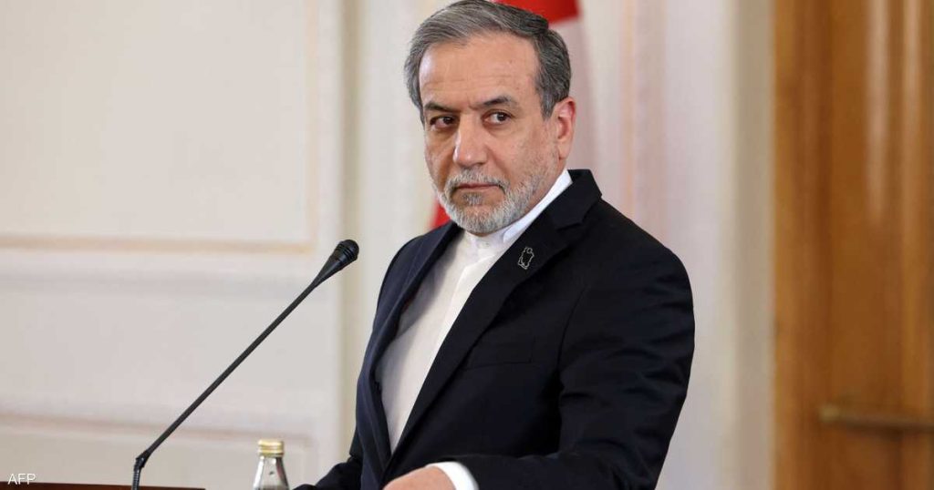 وزير خارجية إيران يرفض وقف النار: سنواصل القتال
