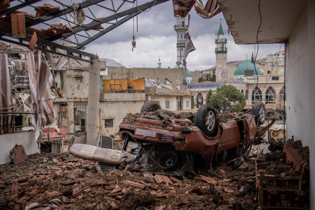ماكرون يدعو إلى “التحرك” لكنه يواجه الرفض من إسرائيل
