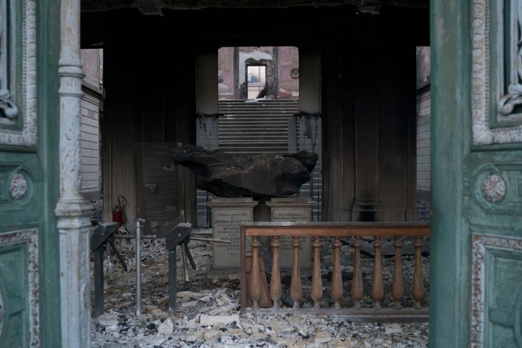 في ريو، تنهض كنوز المتحف الوطني من رمادها