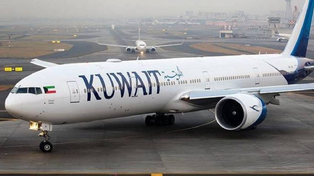 الكويت تسير رحلات لإعادة رعاياها إلى البلاد عبر السعودية برًا