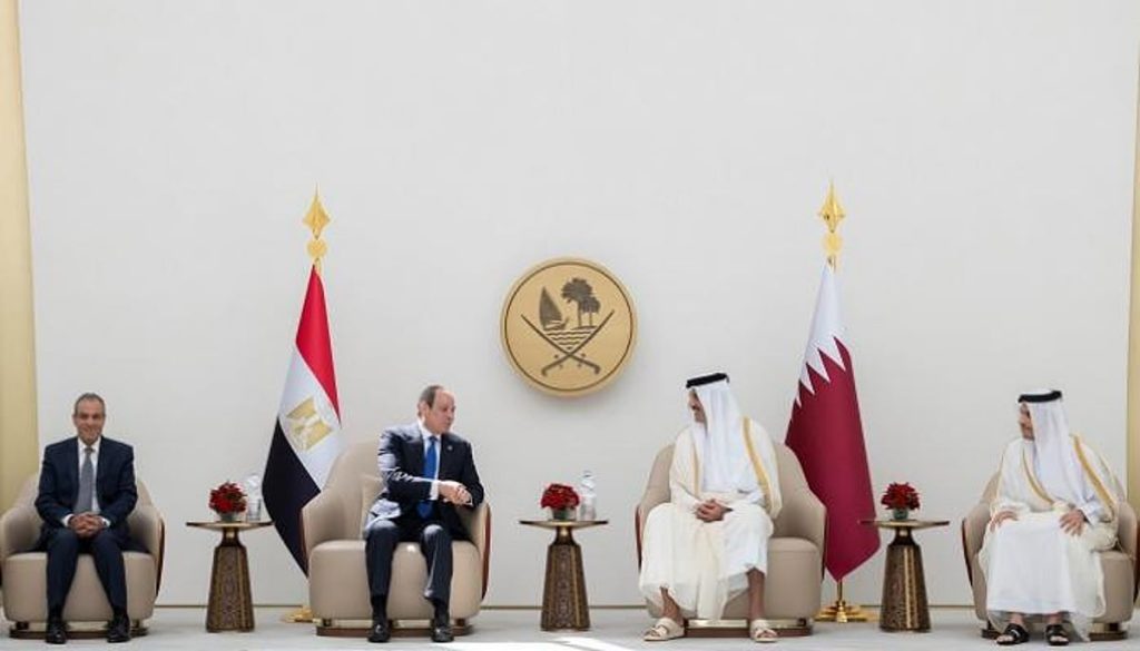 السيسي من الإمارات وقطر: أمن الخليج جزءًا لا يتجزأ من الأمن القومي المصري
