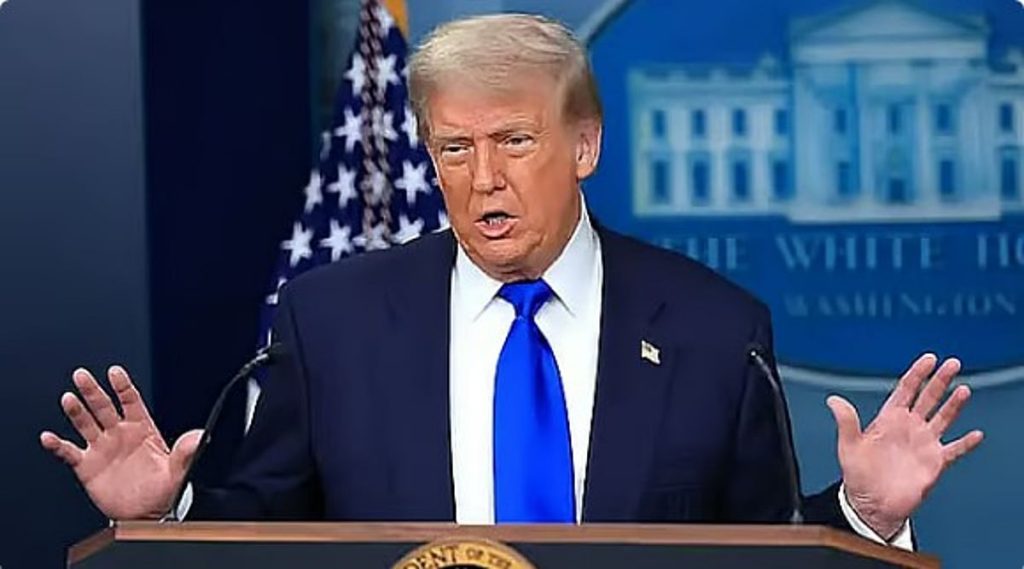 أكسيوس: ترامب يدرس خططاً للسيطرة أو محاصرة جزيرة خارك الإيرانية