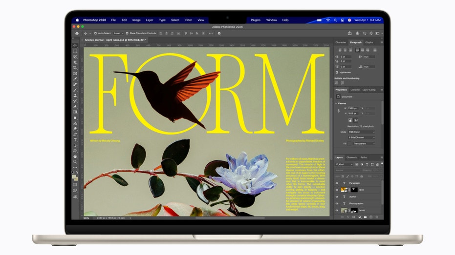 جهاز ماك بوك اير جديد.