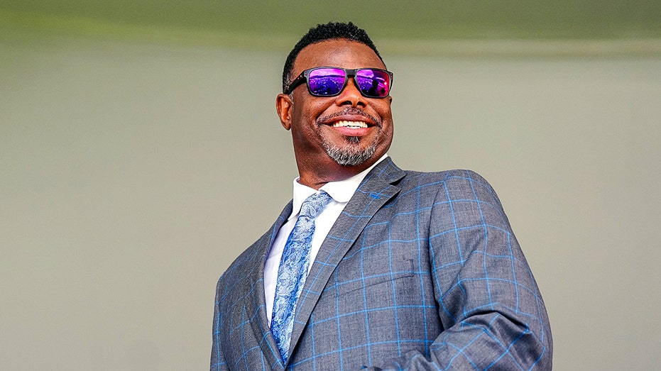 كين غريفي جونيور في كوبرستاون