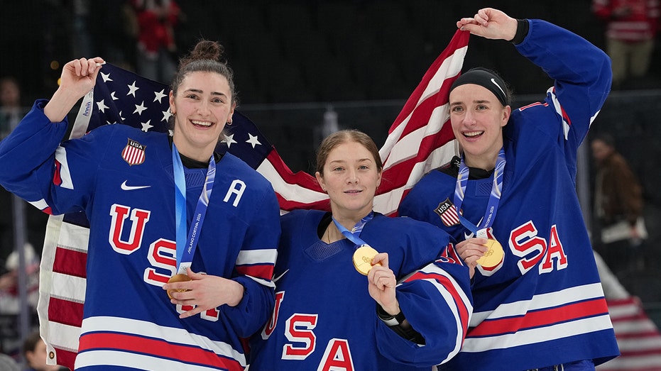 أعضاء فريق الولايات المتحدة الأمريكية