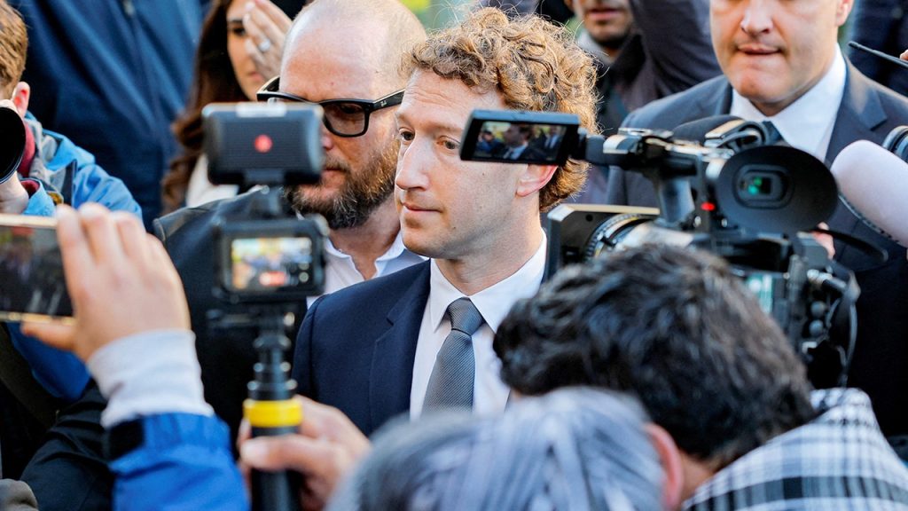 ميتا تلغي ما يقرب من 700 وظيفة؛ ضربت عمليات تسريح العمال فرقًا متعددة في جميع أنحاء الشركة