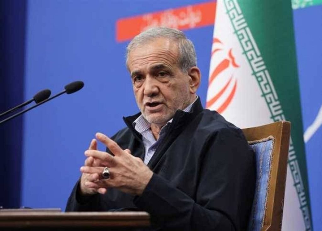 الرئيس الإيراني: استمرار هجوم الاحتلال على لبنان سيجعل التفاوض مع أمريكا بلا معنى