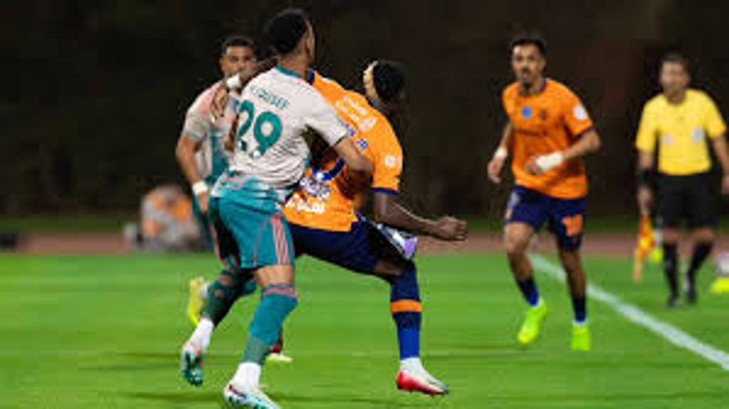 النادي الأهلي يعلن تقدمه بمذكرة احتجاج بشأن مباراة الفيحاء