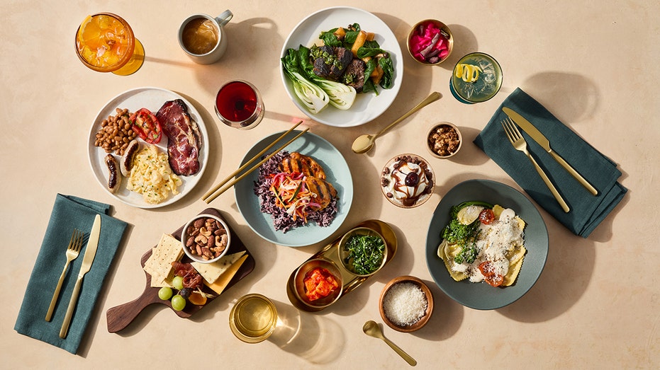 أعلنت خطوط ألاسكا الجوية يوم الثلاثاء عن إطلاق درجة الأعمال الدولية الجديدة كليًا