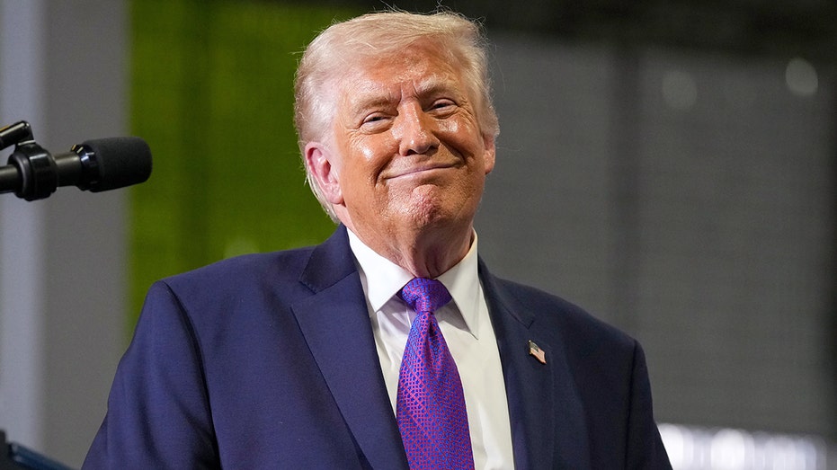 الرئيس دونالد ترامب