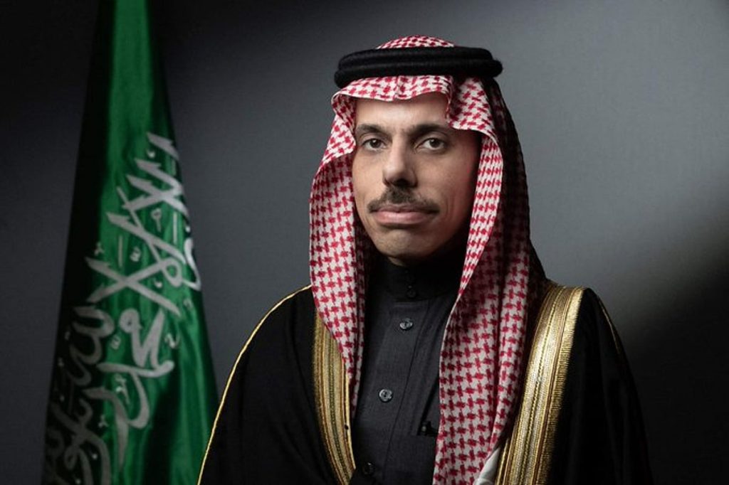وزير الخارجية: العلاقات مع اليونان تاريخية وقائمة على الاحترام والتعاون