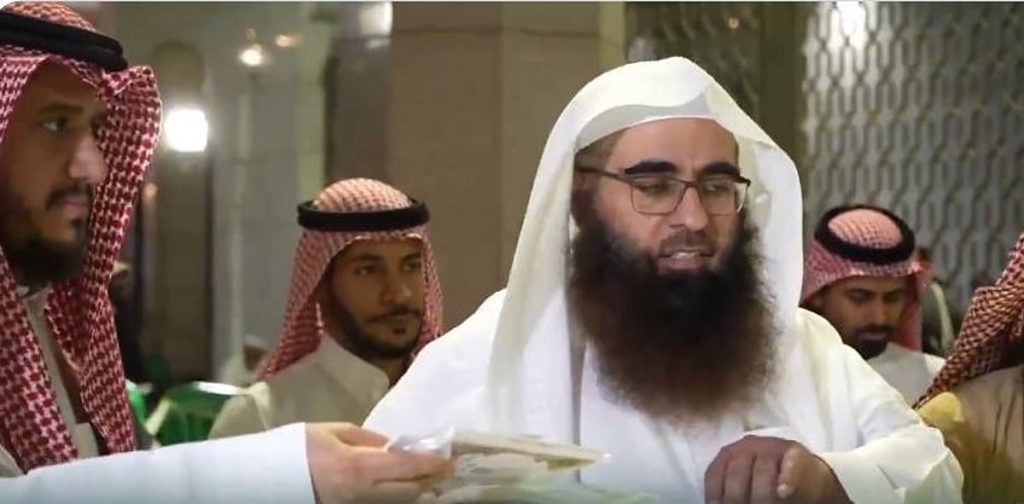 “الشؤون الدينية” تطلق مبادرة “روّاد طيبة” لإثراء تجربة زوار المسجد النبوي