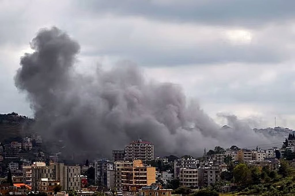 مقتل 4 أشخاص بغارة لجيش الاحتلال جنوبي لبنان