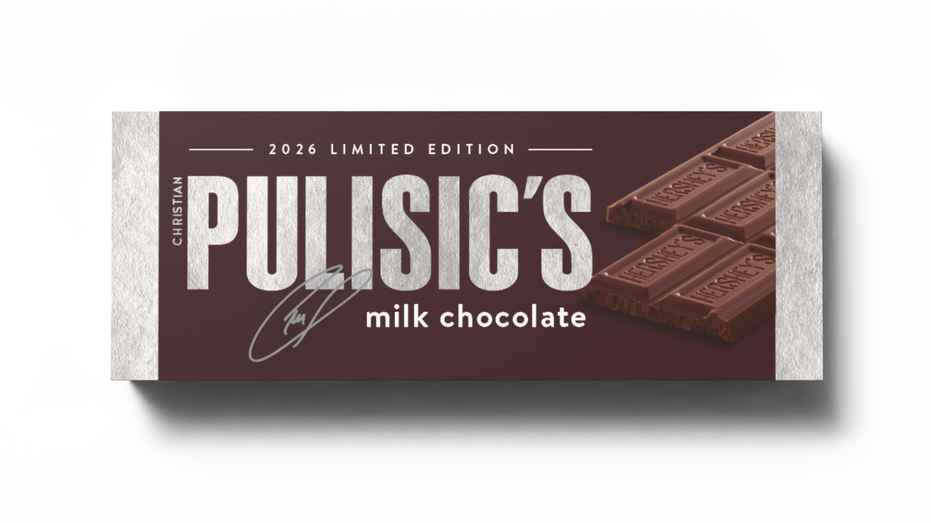 لوح شوكولاتة الحليب من PULISIC من صنع شركة Hershey's