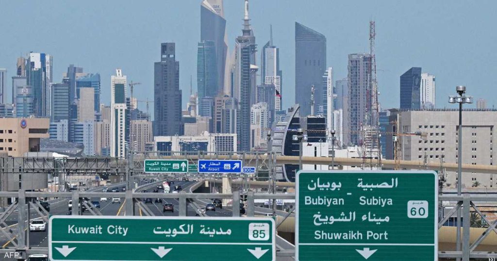 الكويت تتصدى مجددا لهجمات إيرانية.. وتحذّر من “التمادي”