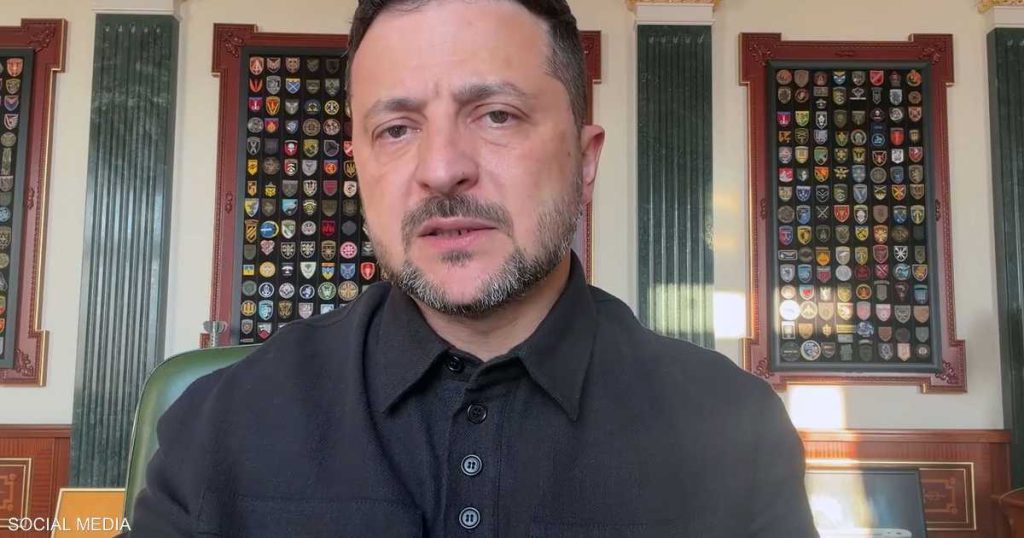 زيلينسكي: روسيا تمد إيران بصور أقمار اصطناعية لتوجيه هجماتها