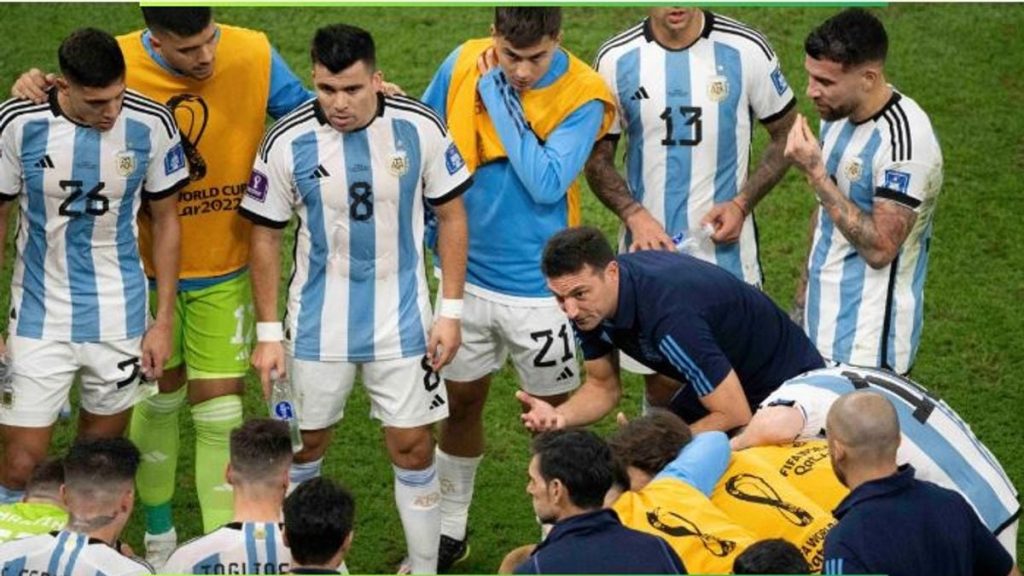 مدرب منتخب الأرجنتين: مباراة السعودية أنهت اعتقادي بالخرافات