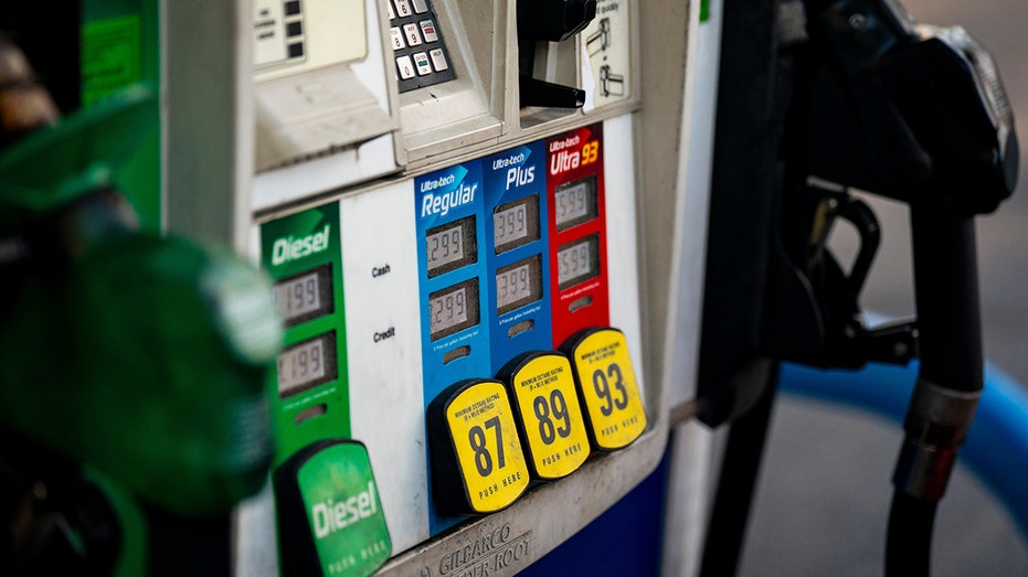 منظر لمضخة الغاز في محطة Sunoco
