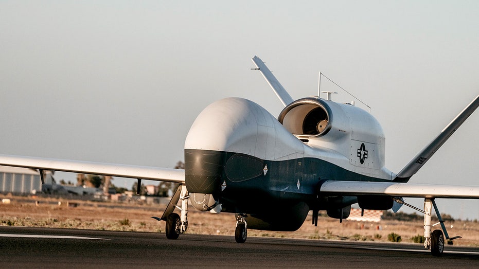 الطائرة بدون طيار MQ-4C تريتون