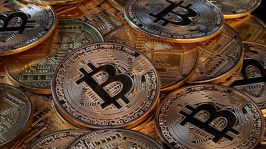 تمثيل مرئي للعملة المشفرة الرقمية Bitcoin
