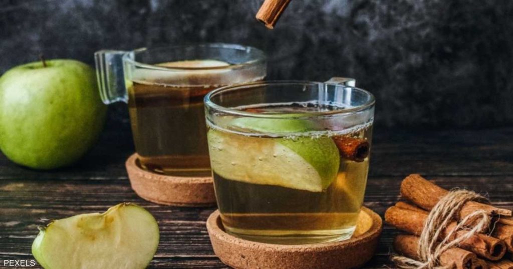 خل التفاح.. فوائد صحية محتملة ومخاطر تستدعي الحذر