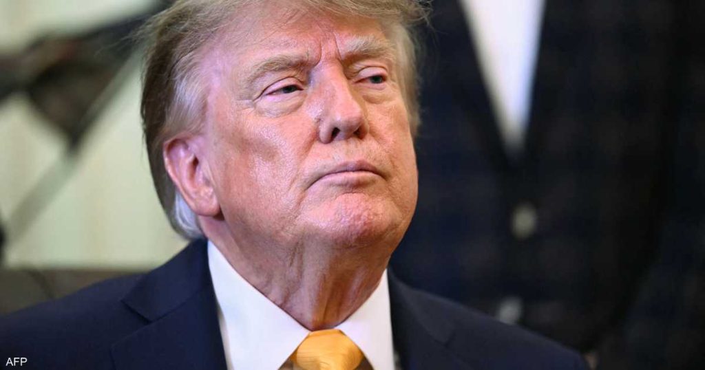 تقييد التصويت بالبريد.. هجوم حاد لترامب على المحكمة العليا