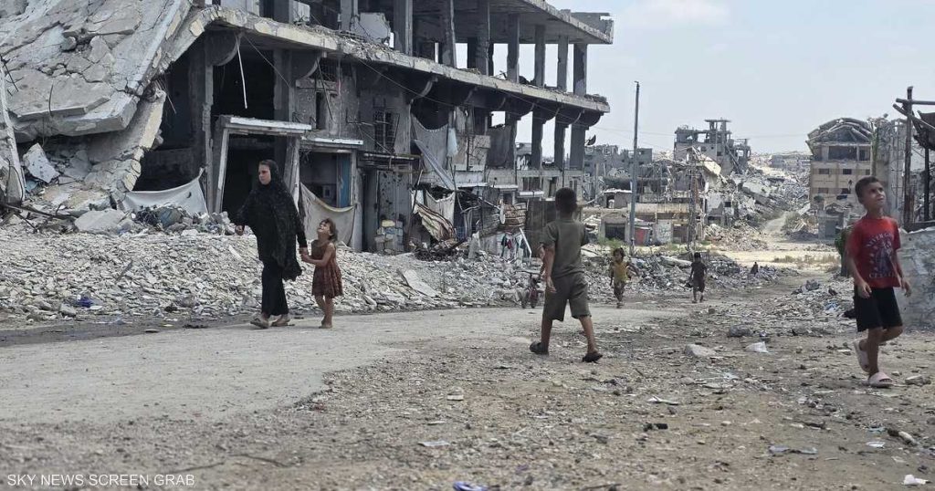 بيوت غزة لم تعد ملاذا.. خطر يهدد سكانها من الداخل